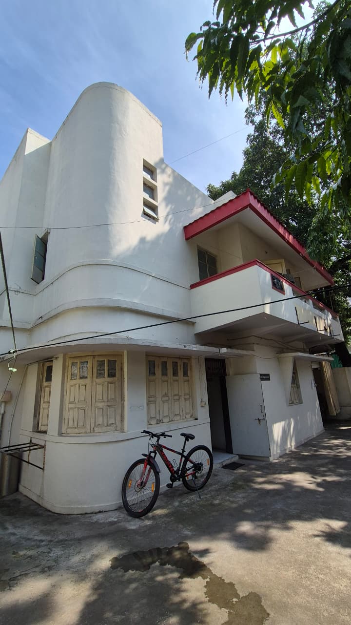 Abhyankar Nagar Hostel